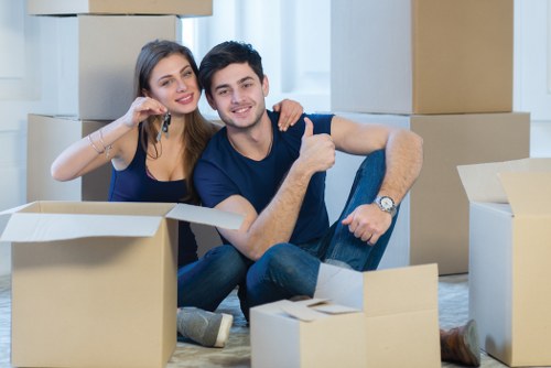 Removal truck hire for a local move in Richmond Upon Thames