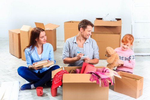 Local home moving service in Richmond Upon Thames with residential streets and removal planning