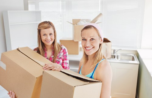 Packing, loading, and furniture handling during a Richmond Upon Thames home move